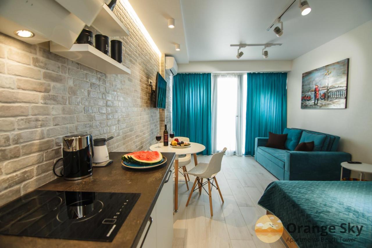 Orange Sky Apartments Beach Tower 巴统 外观 照片